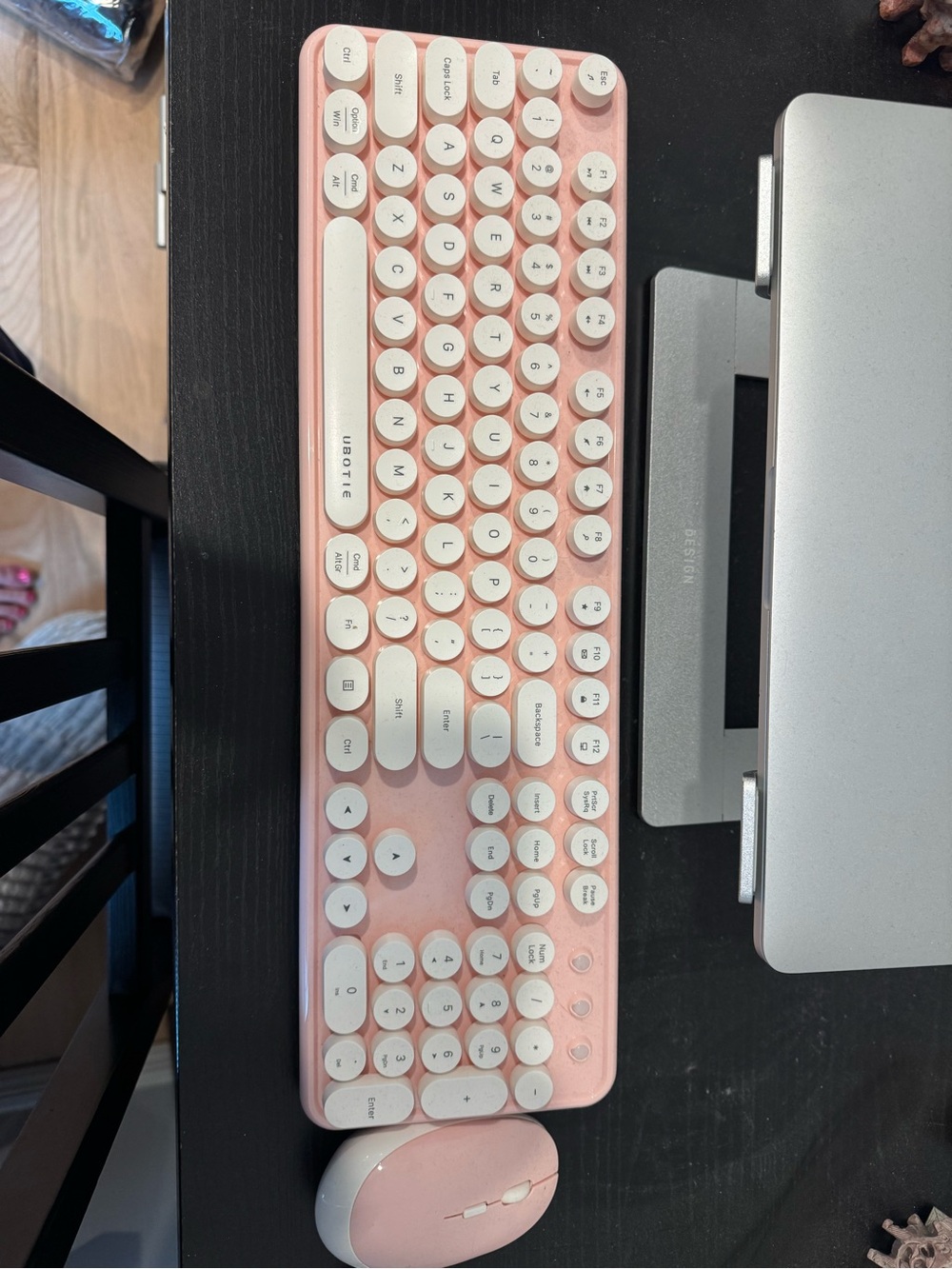 Pink keyboard and mouse